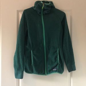 Patagonia R3 fleece hoody
